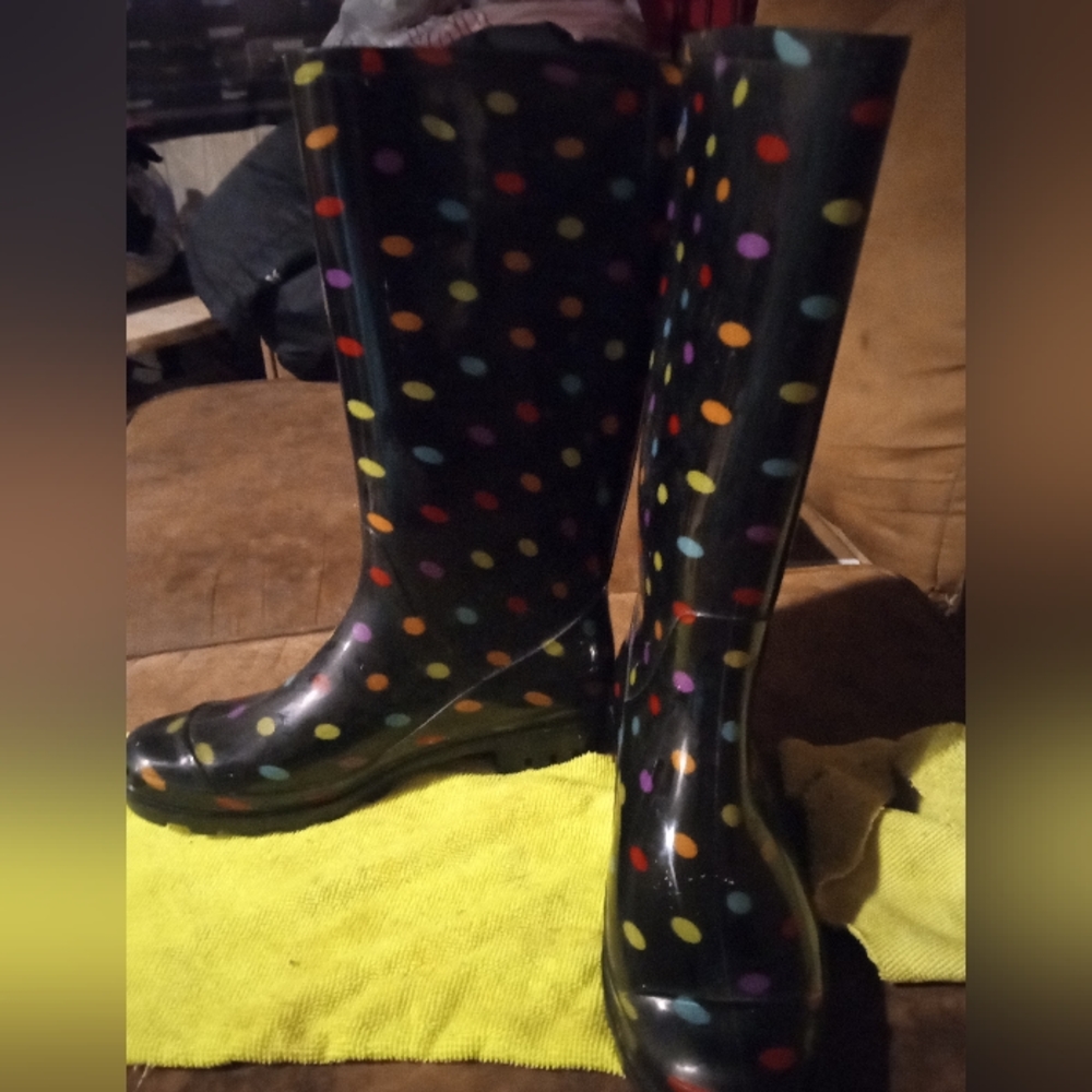 Rain boots